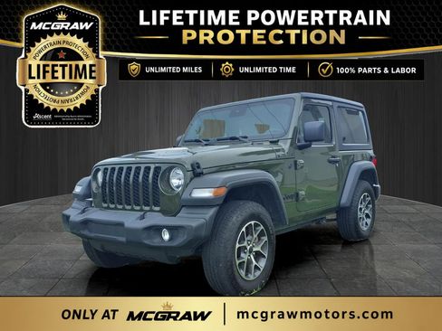 Used 2024 Jeep Wrangler Sport AWD/4WD image 2