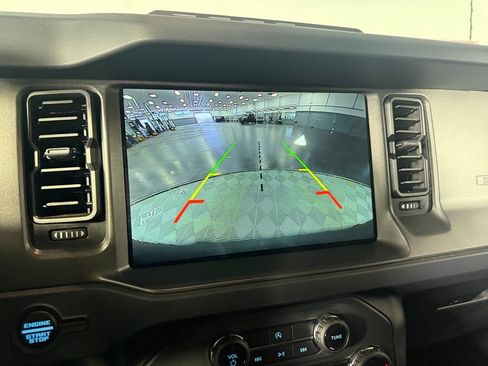 Used 2025 Ford Bronco Badlands AWD/4WD image 21