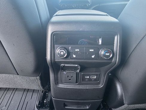 Used 2023 GMC Acadia AT4 w/ Technology Package AWD/4WD image 12