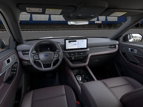 New 2026 Ford Explorer Platinum image 33