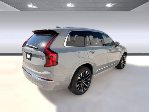 New 2026 Volvo XC90 B6 Ultra w/ Protection Package AWD/4WD image 9