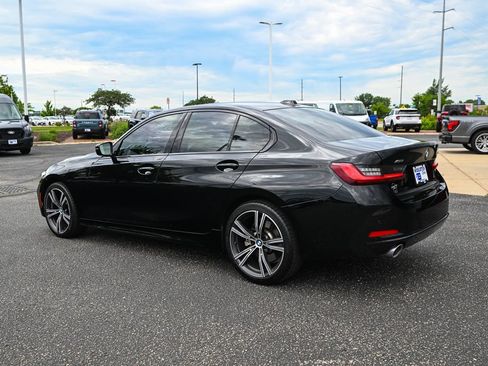 Used 2023 BMW 330i xDrive Sedan w/ Premium Package AWD/4WD image 7