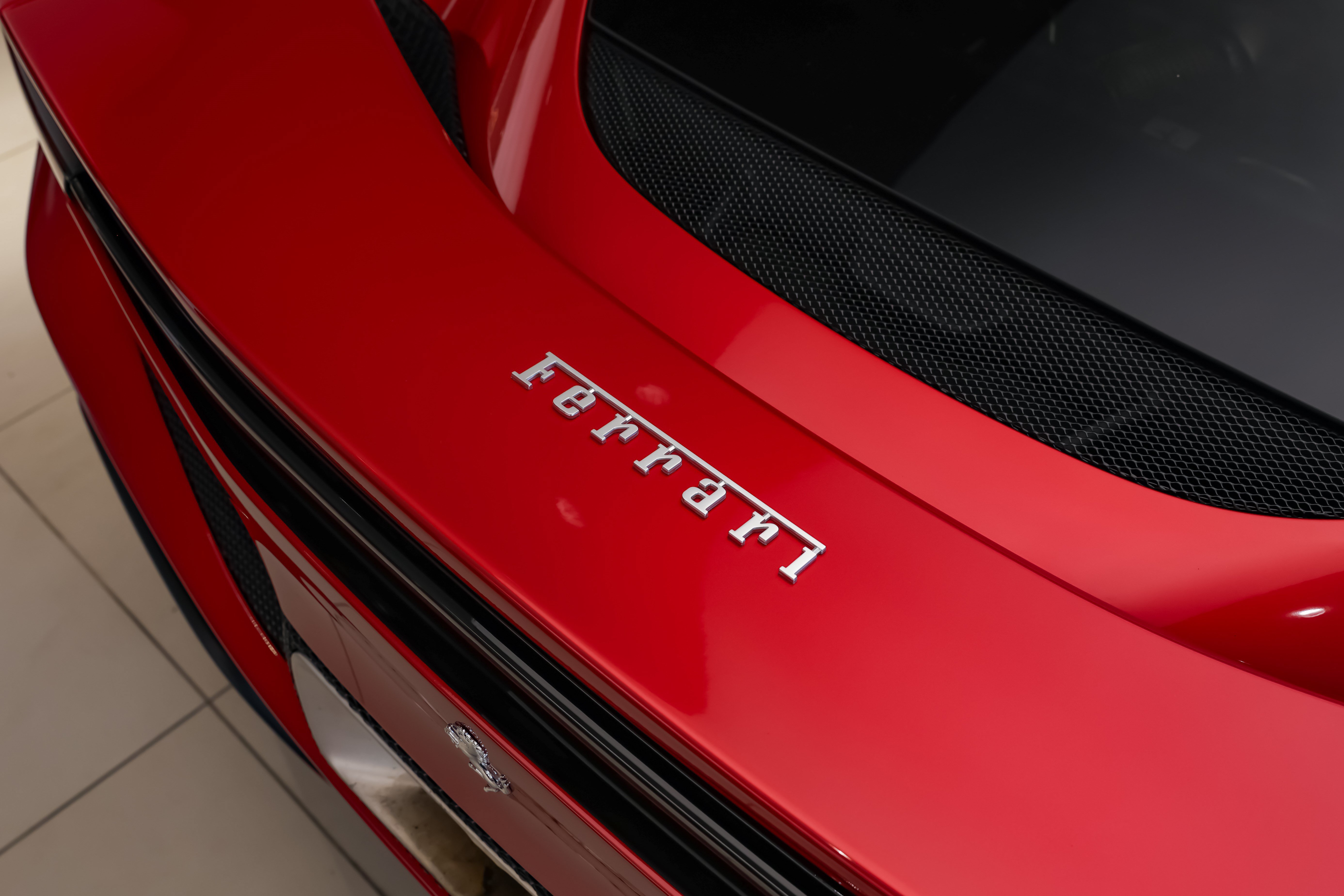 Used 2024 Ferrari 296 GTS RWD image 30