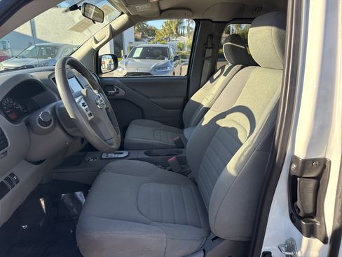 Used 2021 Nissan Frontier S image 13