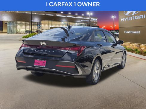 Certified 2026 Hyundai Elantra SE FWD image 7