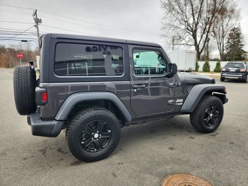 Used 2020 Jeep Wrangler Sport AWD/4WD image 22
