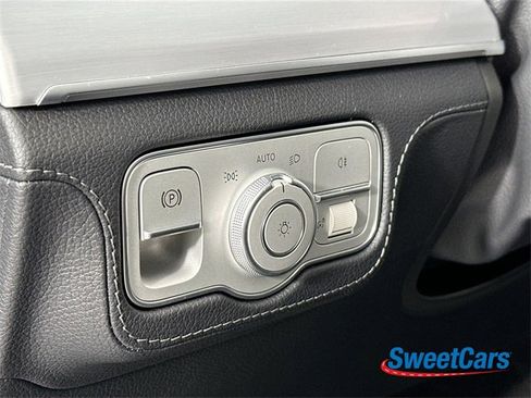 Used 2025 Mercedes-Benz GLE 53 AMG 4MATIC Coupe image 22