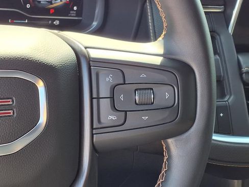 Used 2023 GMC Yukon AT4 w/ AT4 Premium Plus Package AWD/4WD image 79
