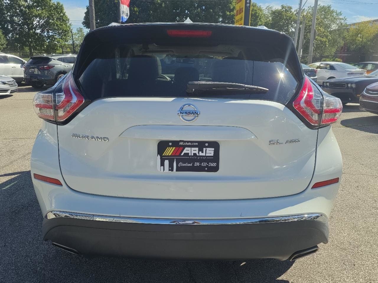Used 2015 Nissan Murano SL w/ SL Technology Package AWD/4WD image 6