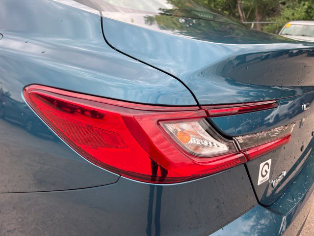 Used 2025 Toyota Camry LE FWD image 9