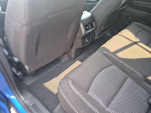 Used 2024 GMC Terrain SLE w/ Driver Convenience Package FWD image 26