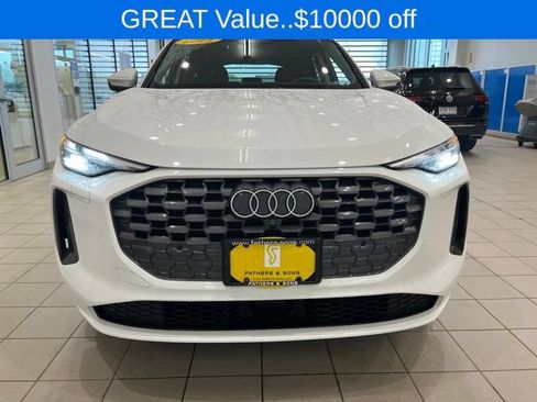 Used 2025 Audi Q5 Premium w/ 19" Wheel Package AWD/4WD image 2