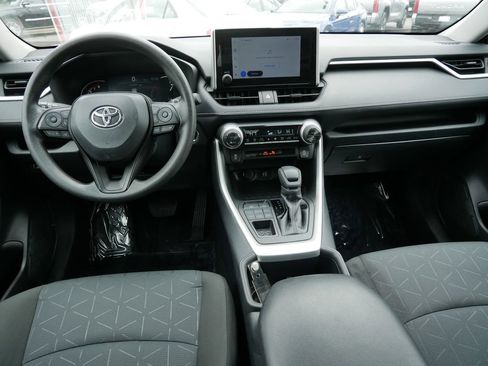 Certified 2025 Toyota RAV4 XLE AWD/4WD image 13