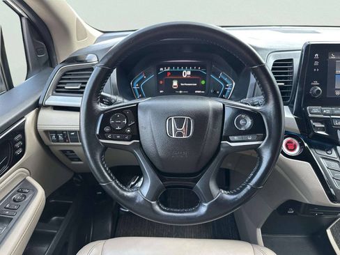 Used 2021 Honda Odyssey Touring image 29