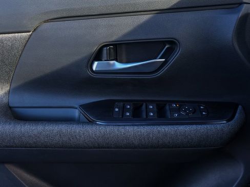 New 2026 Nissan Kicks SV image 23