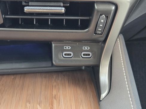 Used 2025 Lexus RX 350 Premium Plus w/ Convenience Package FWD image 19