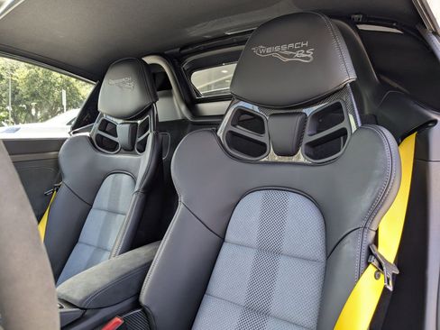 Certified 2025 Porsche 718 Boxster Spyder RS image 5