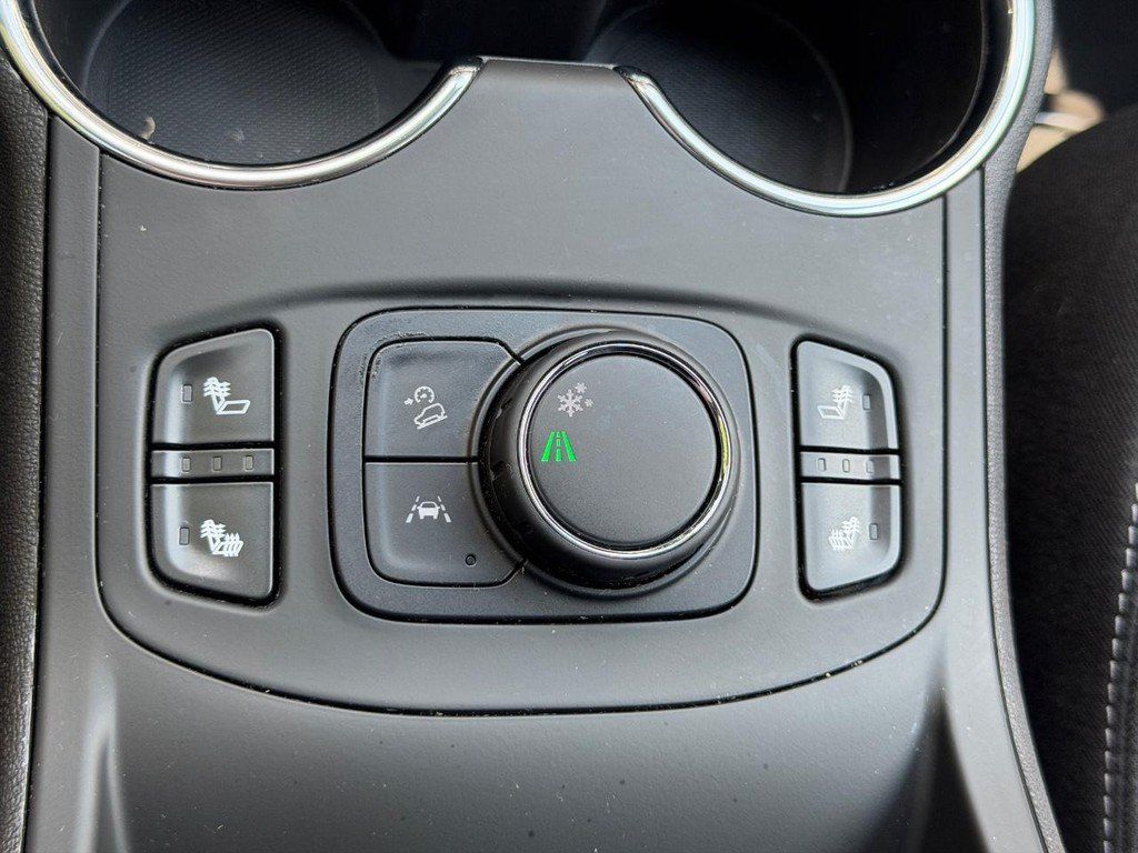 Used 2022 GMC Terrain SLE w/ Driver Convenience Package FWD image 22