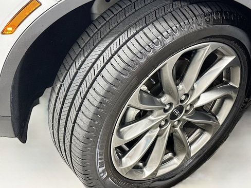 Used 2021 Lincoln Corsair AWD w/ Premium Package image 25