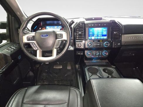 Used 2020 Ford F250 Lariat w/ Lariat Ultimate Package AWD/4WD image 10