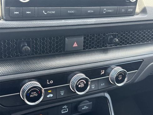 Used 2023 Honda CR-V LX image 31
