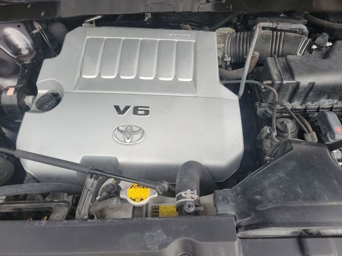 Used 2013 Toyota Highlander Limited image 35