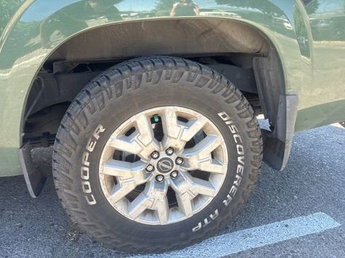 Certified 2022 Nissan Frontier SV RWD image 7
