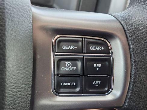 Used 2024 RAM 1500 Classic SLT image 30