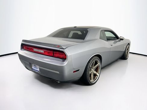 Used 2014 Dodge Challenger SRT8 w/ Harman/Kardon Audio Group image 5