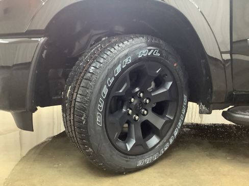 New 2026 RAM 1500 Big Horn AWD/4WD image 30