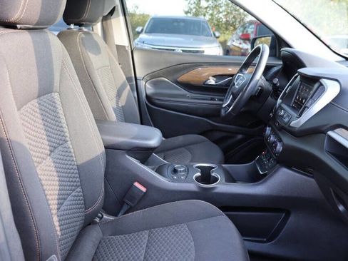 Used 2020 GMC Terrain SLE w/ Driver Convenience Package image 15