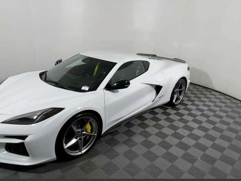 New 2025 Chevrolet Corvette E-Ray w/ ZER Performance Package AWD/4WD image 8