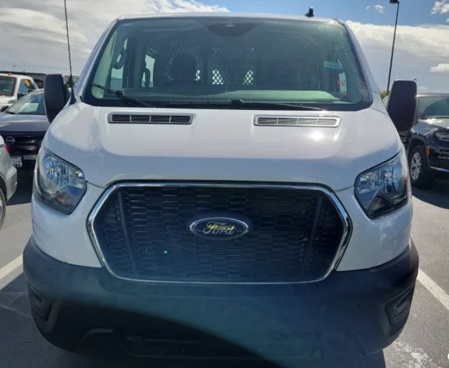 Used 2025 Ford Transit 250 Low Roof w/ Exterior Upgrade Package RWD image 2