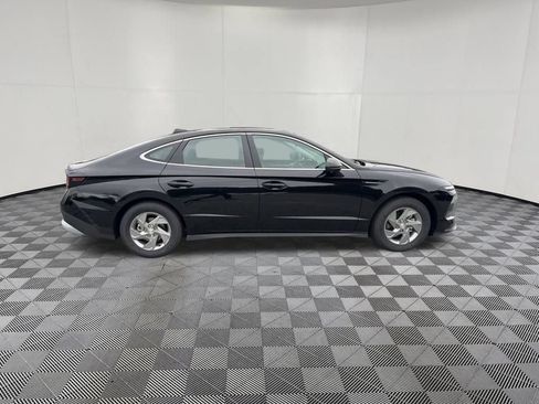 Used 2026 Hyundai Sonata SE FWD image 23