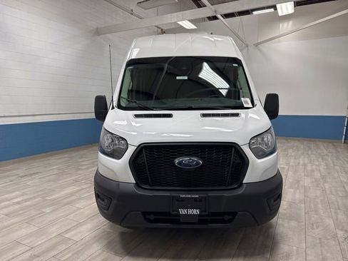 Used 2024 Ford Transit 250 148 High Roof Extended AWD w/ Load Area Protection Package image 4
