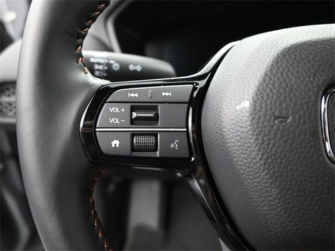 Certified 2026 Honda HR-V Sport image 11