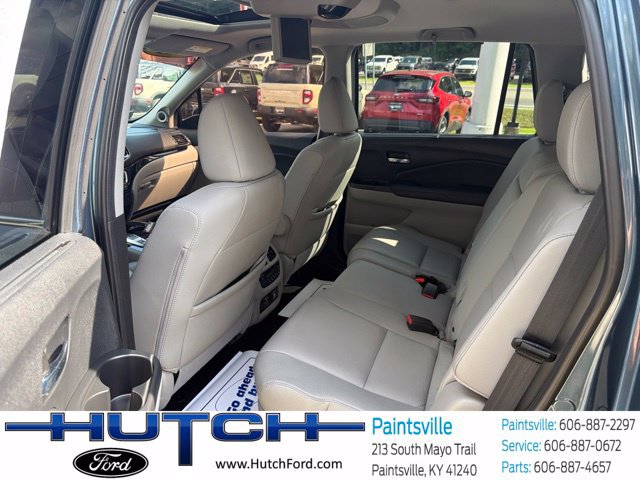 Used 2019 Honda Pilot Touring image 13