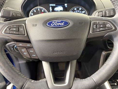 Used 2019 Ford EcoSport SES w/ SES Black Appearance Package image 16