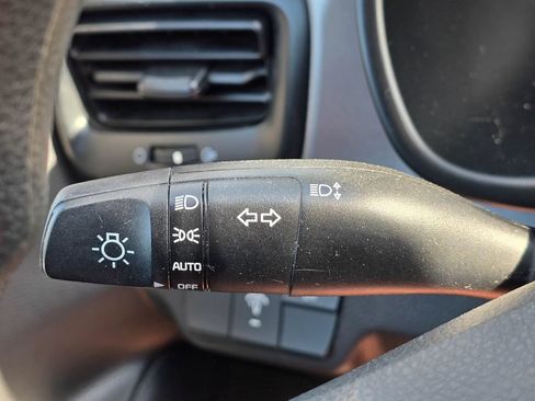 Used 2020 Kia Rio S FWD image 19