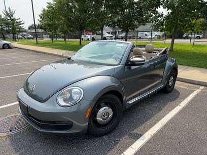 Used 2013 Volkswagen Beetle 2.5