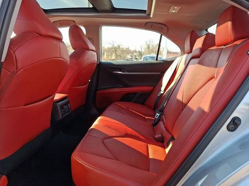 Used 2024 Toyota Camry XSE w/ Navigation Package image 10