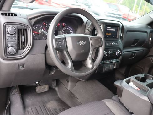 Used 2022 Chevrolet Silverado 1500 Custom Trail Boss AWD/4WD image 5