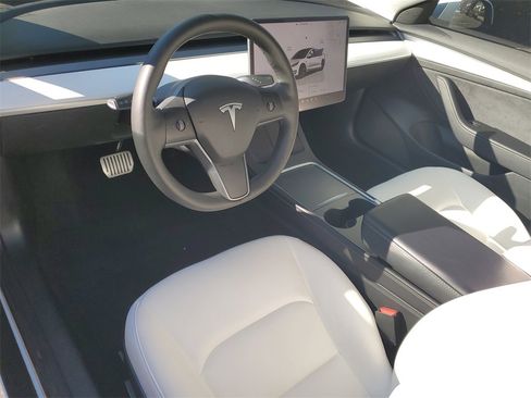 Used 2022 Tesla Model 3 Long Range image 14