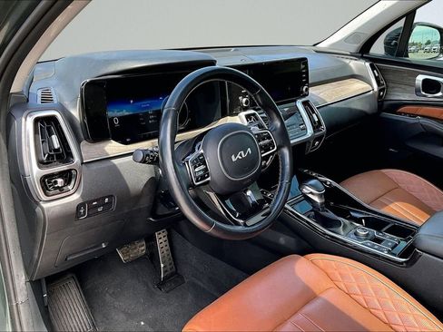 Used 2023 Kia Sorento SX Prestige AWD/4WD image 11