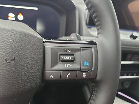 New 2026 Nissan Rogue Platinum AWD/4WD image 18