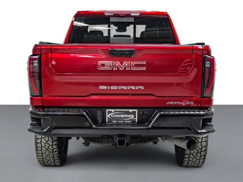 Used 2025 GMC Sierra 2500 AT4X AWD/4WD image 7