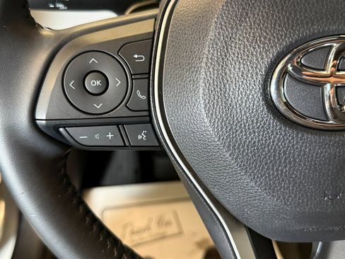 Used 2022 Toyota Corolla SE image 10