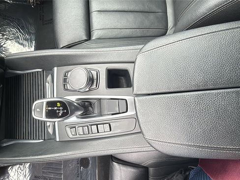 Used 2019 BMW X6 xDrive50i image 17