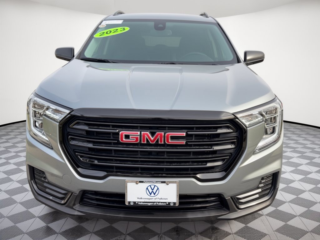 Used 2023 GMC Terrain SLE w/ Driver Convenience Package AWD/4WD image 6
