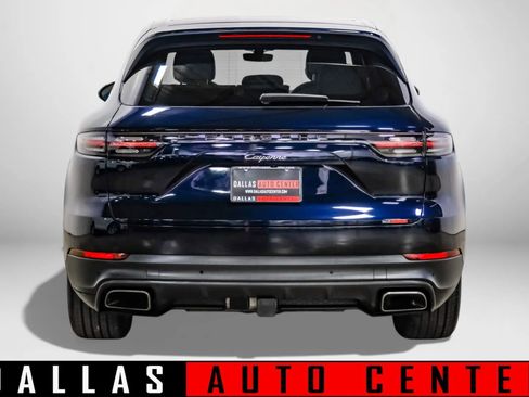 Used 2019 Porsche Cayenne Sport Utility 4D image 5